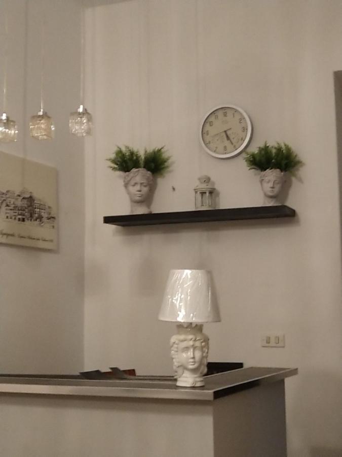 Artemide Rent Bedrooms 阿格里真托 外观 照片