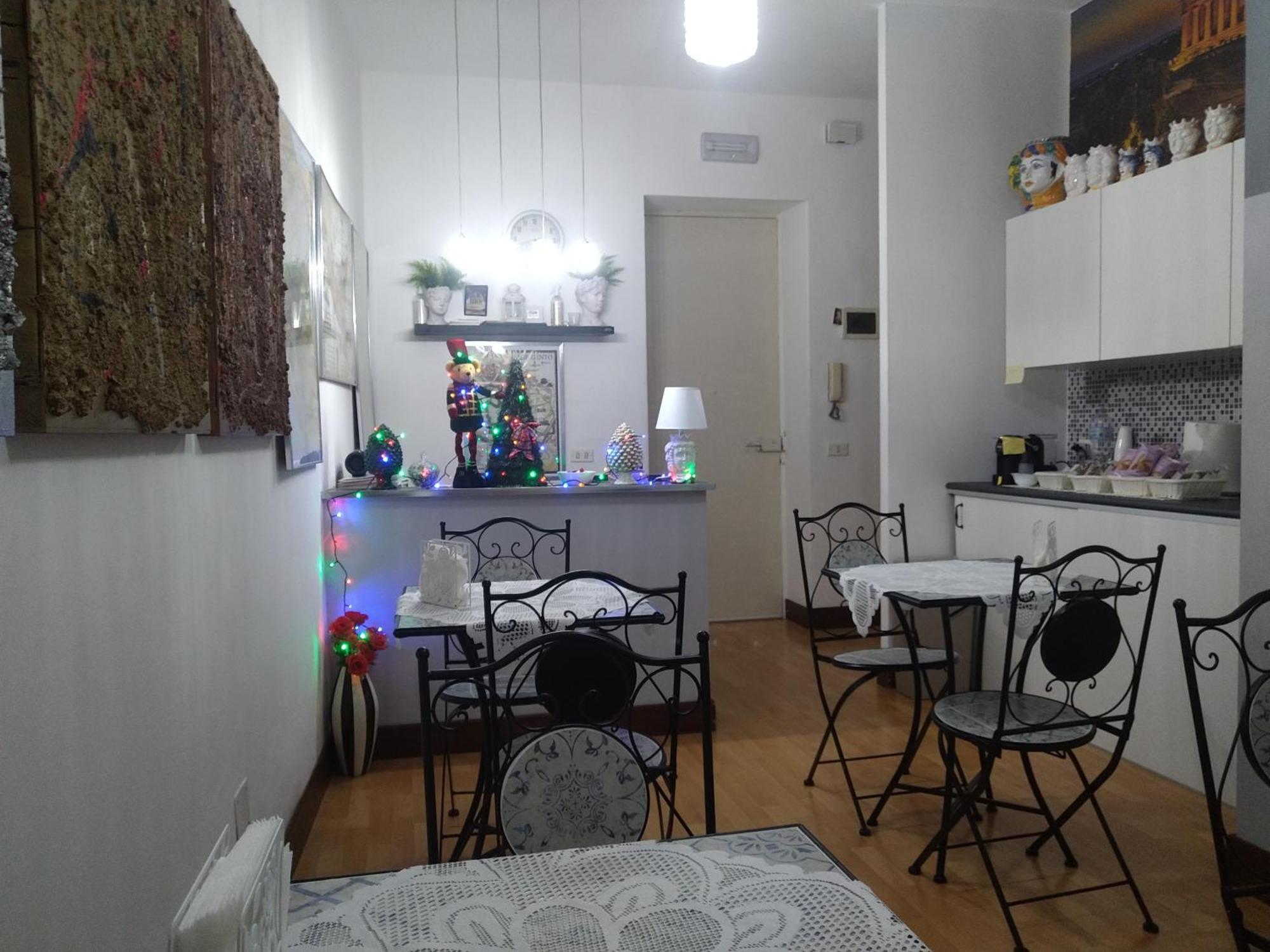 Artemide Rent Bedrooms 阿格里真托 外观 照片