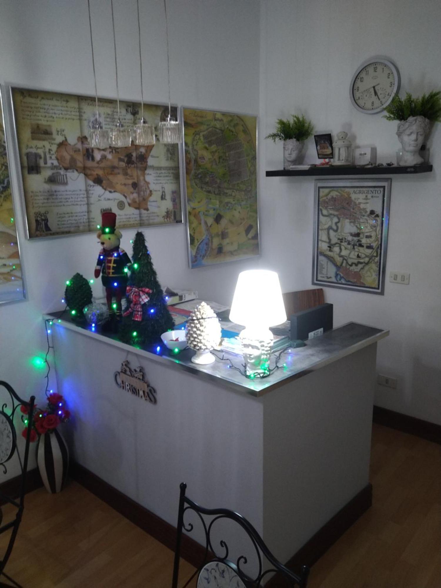 Artemide Rent Bedrooms 阿格里真托 外观 照片