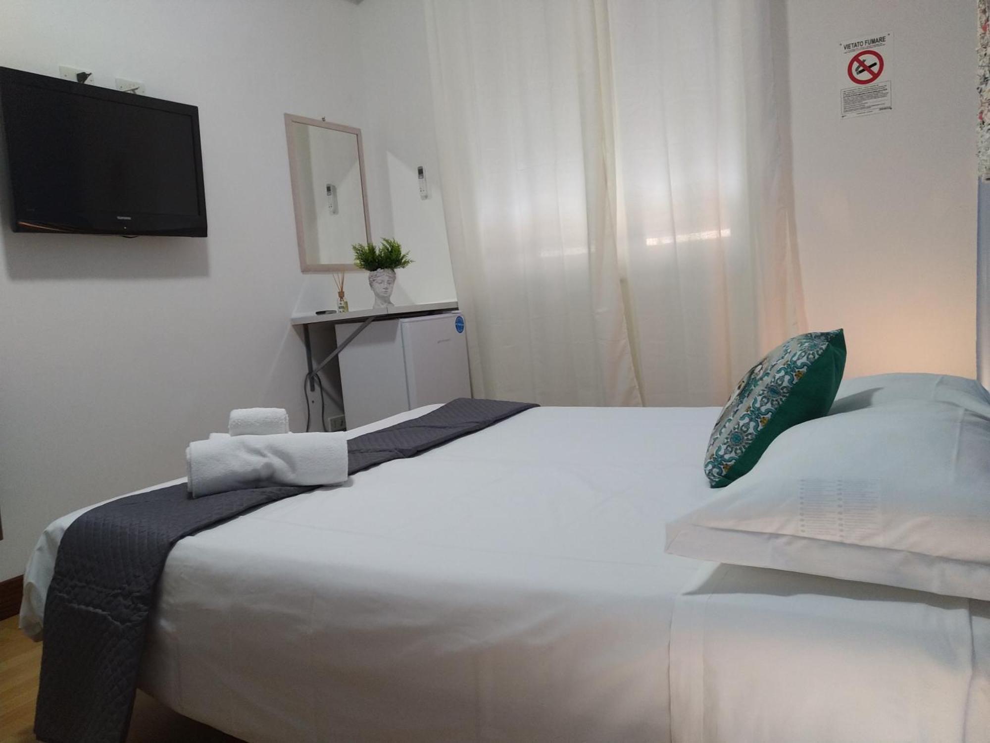 Artemide Rent Bedrooms 阿格里真托 客房 照片